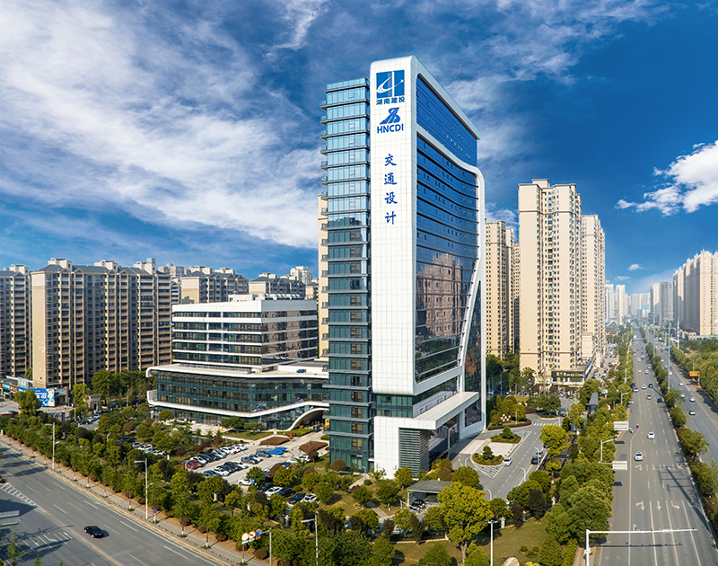 3企業(yè)辦公大樓（規(guī)劃先行，夯實發(fā)展“底座”）.jpg